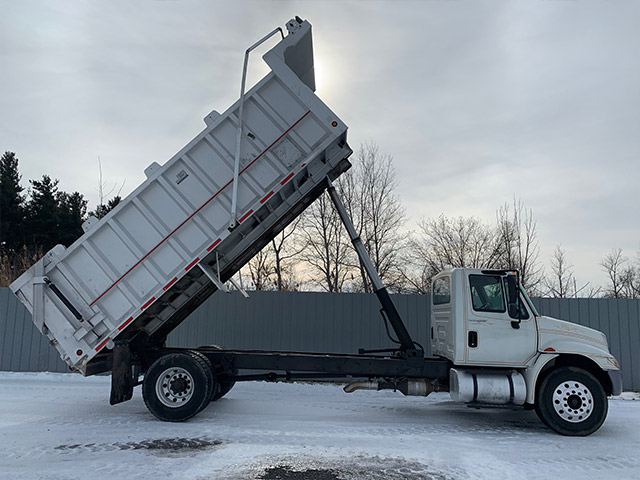 Custom Built Silage Truck Gallery Image